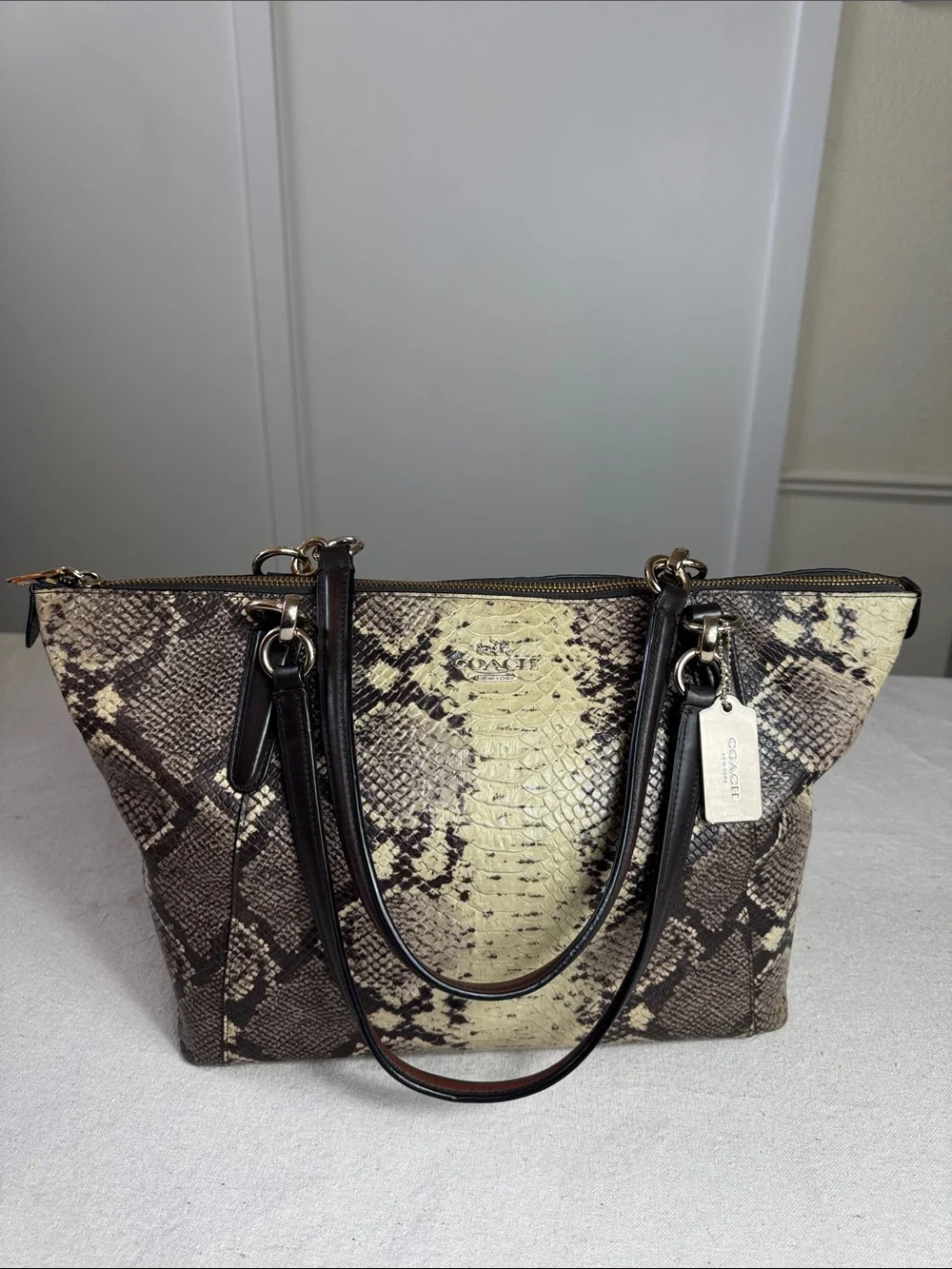 Coach vintage tote